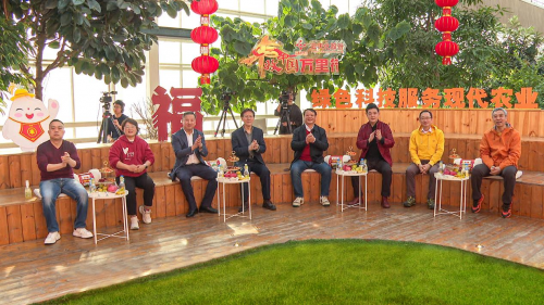 1737618749-7018783c93335b6