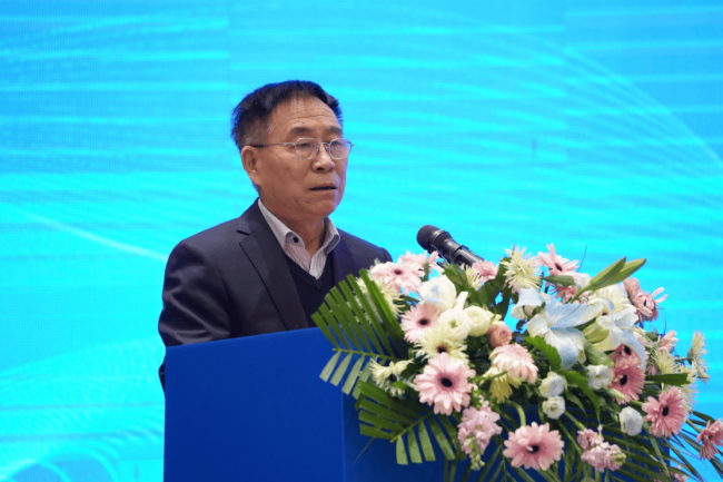 1743474980-516da22bb8fd107 1743474980-516da22bb8fd107