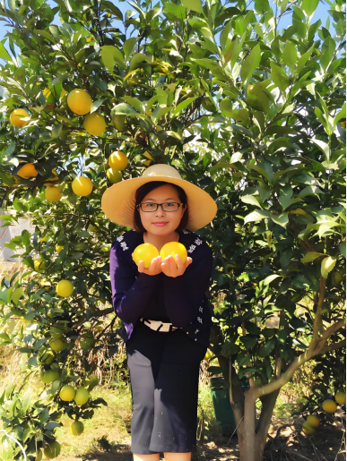 用一杯赣南脐橙汁，酿出乡村振兴的“纯珍”答案 ——对话“纯小闲”品牌创始人陈爱珍