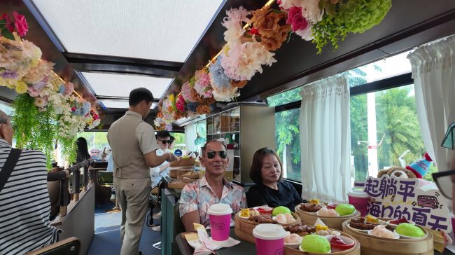 1761409044-32988116e3d4857