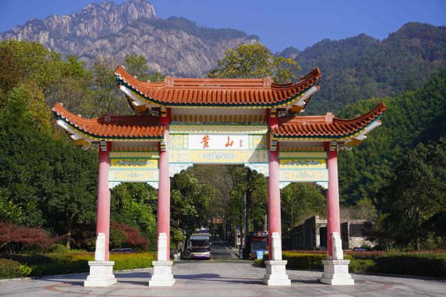 1763455144-01b2e4c8d3f5cdf